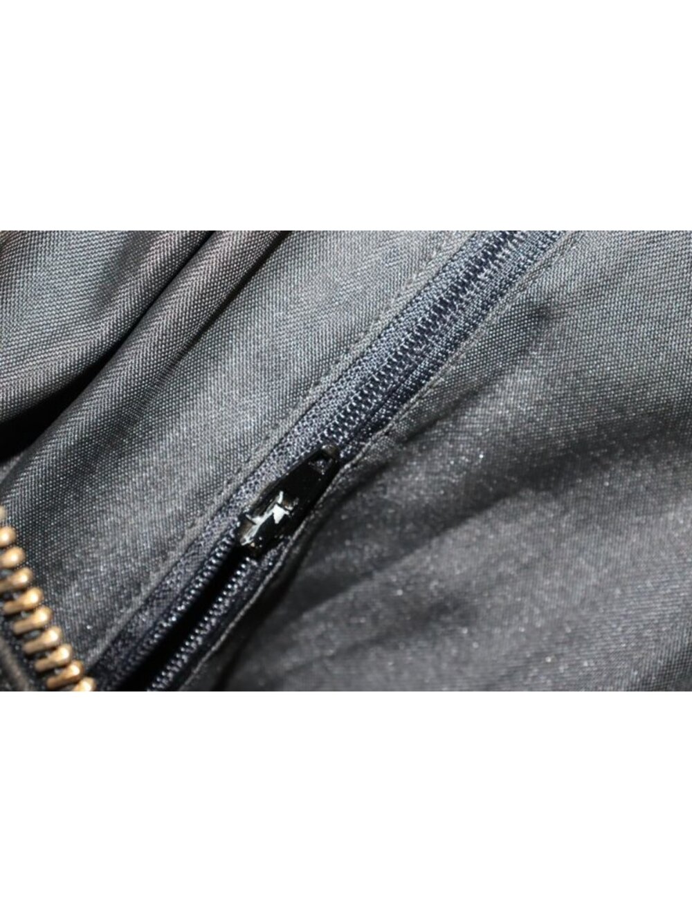 Chanel 0 Bicolor GD Leather Boston - Picture 11 of 11